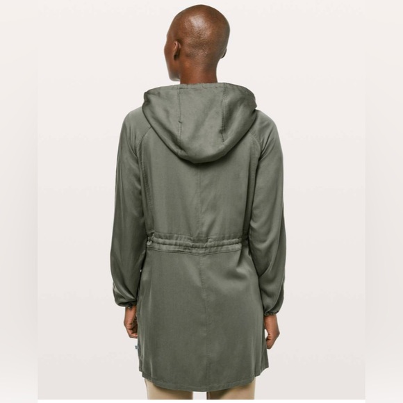 Lululemon City Stroll Jacket Grey Sage - Picture 3 of 7